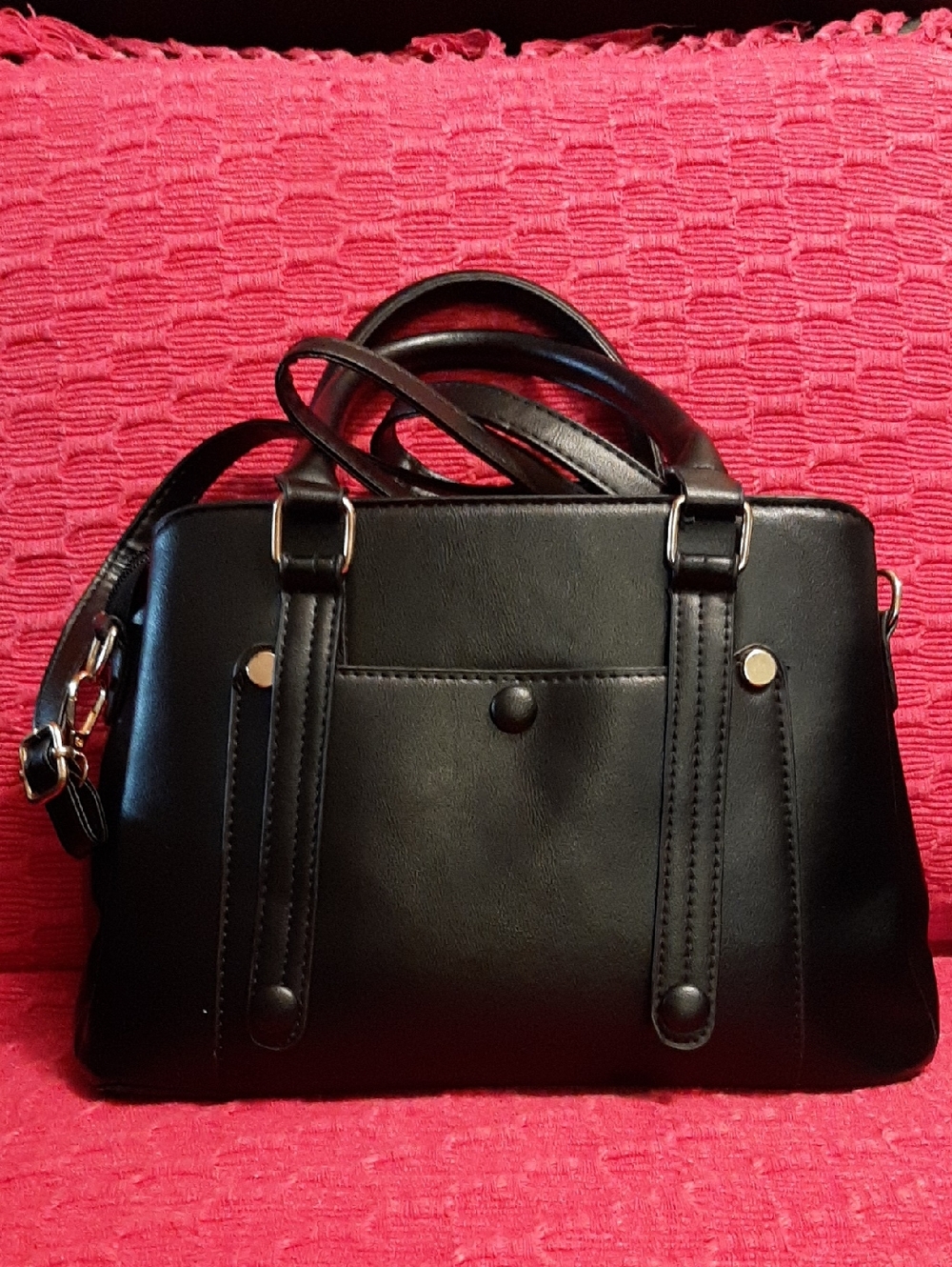 Classic Black Women's Satchel Handbag - Sleek Everyday Style